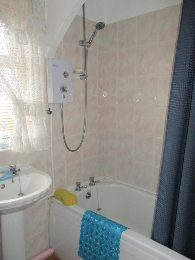 216 Glyn Eiddew Hotel Cardiff Ngoại thất bức ảnh